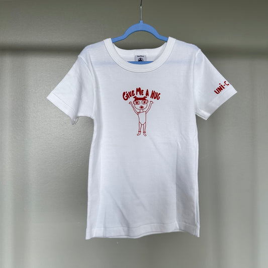 TEE-SHIRT GIVE ME A HUG