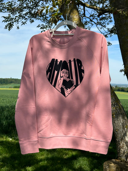 SWEAT AMOUR